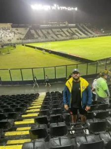 presidente-do-consulado-do-boca-juniors-no-rio-adotou-o-vasco-no-brasil