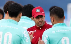 palmeiras-treina-no-campo-horas-antes-de-enfrentar-o-fluminense-na-libertadores;-veja-detalhes