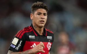 mercado-da-bola:-carrascal-recusa-sondagens-e-foca-exclusivamente-no-flamengo