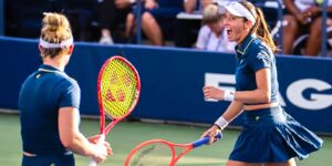de-olho-na-lideranca:-dupla-de-stefani-vence-estreia-no-wta-de-wuhan