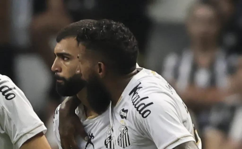 brasileirao:-santos-sofre-empates-ou-viradas-em-8-jogos-e-poderia-estar-brigando-pelo-titulo