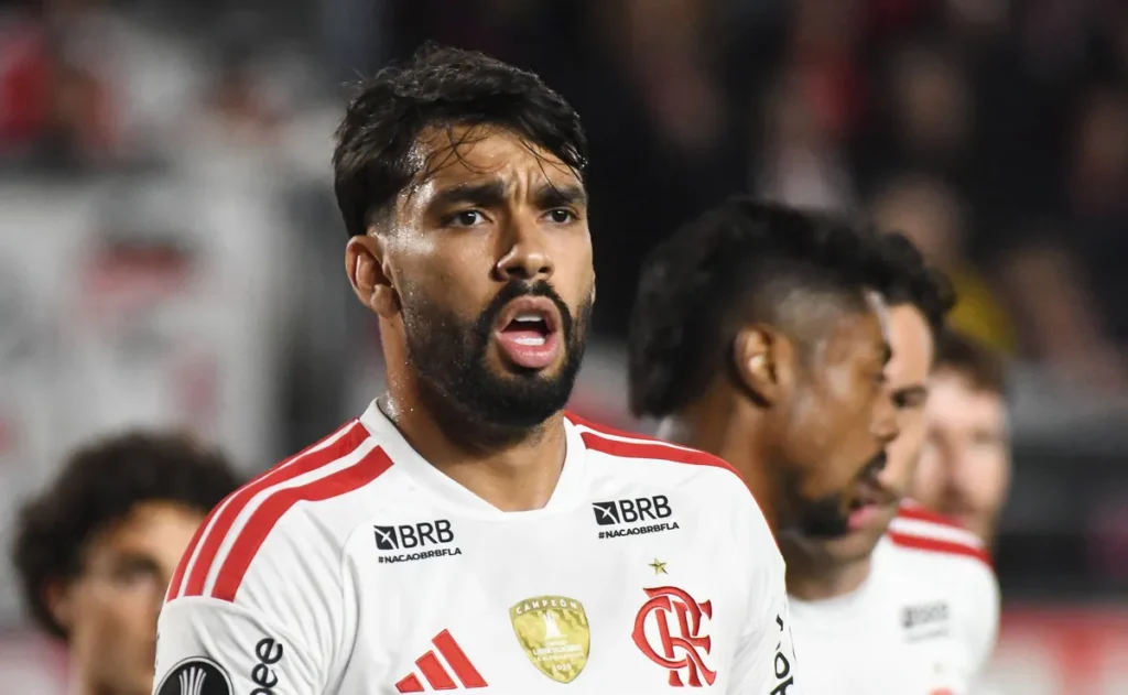 paqueta-se-explica-sobre-falta-que-poderia-ter-levado-cartao-vermelho:-“eu-protegi-a-bola”