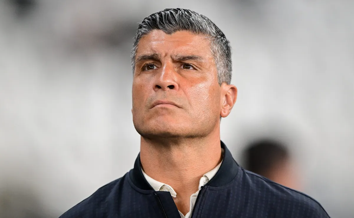 pedro-emanuel-tem-desfalques-no-ataque-do-vasco-para-decisao-contra-o-boca-juniors
