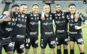 santos-aposta-em-permanencia-de-neymar-para-manter-arthur,-cebolinha,-coutinho-e-gabigol-em-2027