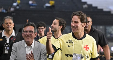 assembleia-geral-aprova-venda-de-90%-da-saf-do-vasco-para-marcos-lamacchia