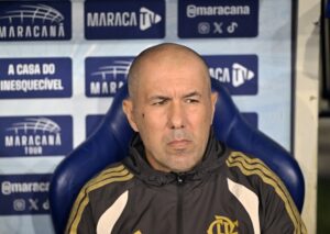 tecnico-do-urubu-fala-sobre-o-classico-diante-do-vasco-no-engenhao