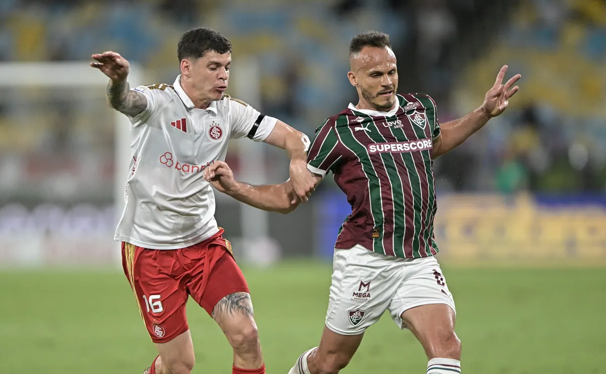 fluminense-vence-o-internacional-por-2-a-1-com-gol-de-lucho-acosta-nos-acrescimos