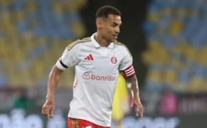 analise:-inter-se-organiza-e-abre-o-placar,-mas-perde-para-o-fluminense-com-gol-no-ultimo-lance