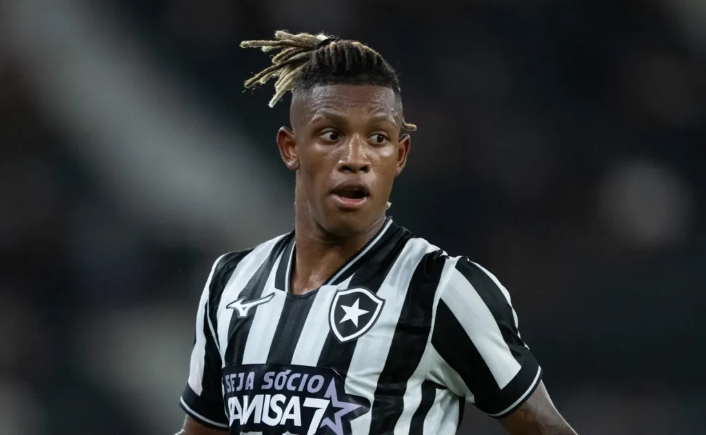 danilo-avanca-na-recuperacao-e-botafogo-tem-expectativa-para-duelo-com-atletico-mg