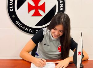 feminino:-vasco-acerta-com-a-atacante-yasmin,-ex-gremio
