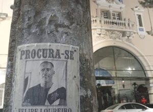 tov-faz-protesto-contra-o-diretor-felipe-maestro